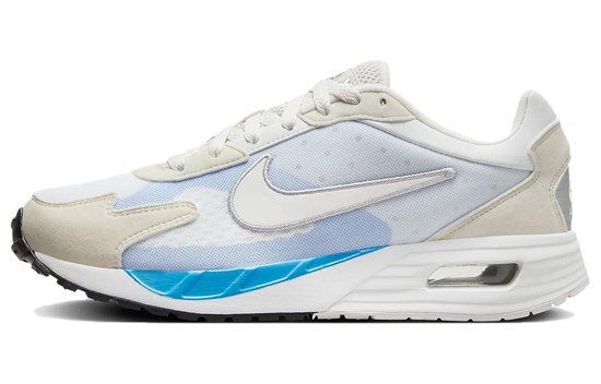 Nike Women's Air Max Solo 'White University Blue' FN0784-103 - фото 561085