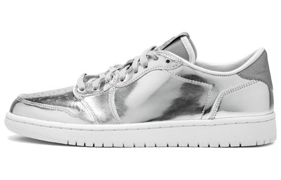 Jordan 1 Retro Low Pinnacle Metallic Silver 852549-003 - фото 562962