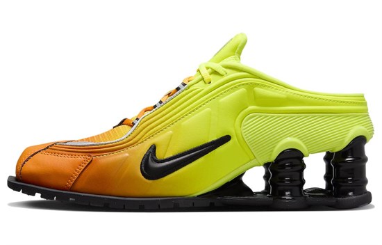 Martine Rose X Nike Shox MR4 'Safety Orange' DQ2401-800 - фото 586432