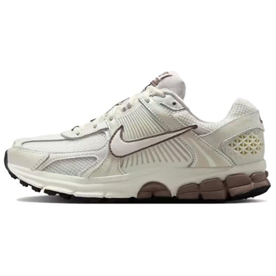 Nike Air Zoom Vomero 5 Anti Slip Wear Resistant Low Top Running Shoes Women's White IB8129-133 - фото 590535