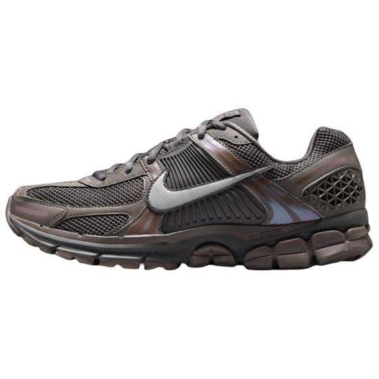 Nike Zoom Vomero 5 Cave Stone HF5493-201 - фото 612367