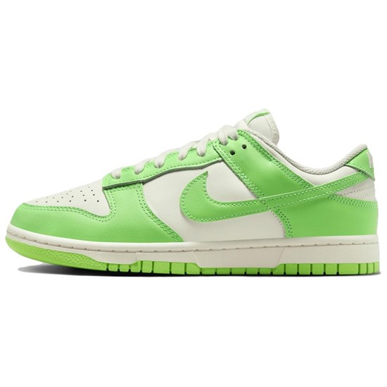 Nike Dunk Anti Slip Wear Resistant Low Top Skateboard Shoes Women's Green HV0842-133 - фото 616428