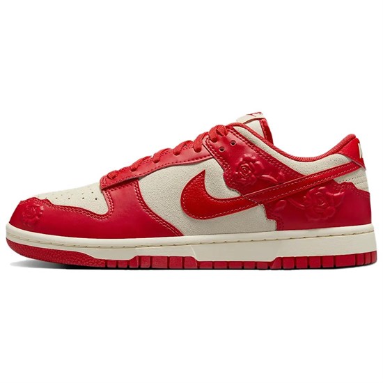 Nike Dunk Anti Slip Wear Resistant Low Top Skateboard Shoes Women's Red HF1986-100 - фото 616449