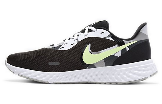 Nike Revolution 5 Black Ghost Green BQ3204-007 - фото 627699