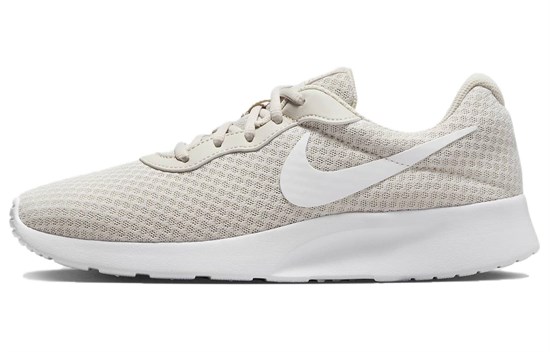 Nike Tanjun 'Light Orewood Brown' Women's DJ6257-106 - фото 632815