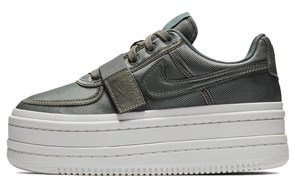 Nike Vandal 2K Anti Slip And Wear Resistant Height Increasing Low Top Skateboard Shoes Women's Silver Green AO2868-300