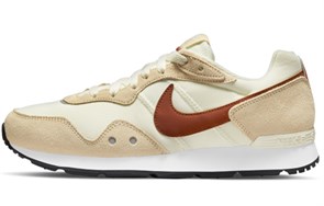 Nike Venture Runner Wide 'Coconut Milk' Women's DM8454-105
