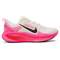 Nike Vomero 18 Sail Hyper Pink IB7315-100 - фото 611858